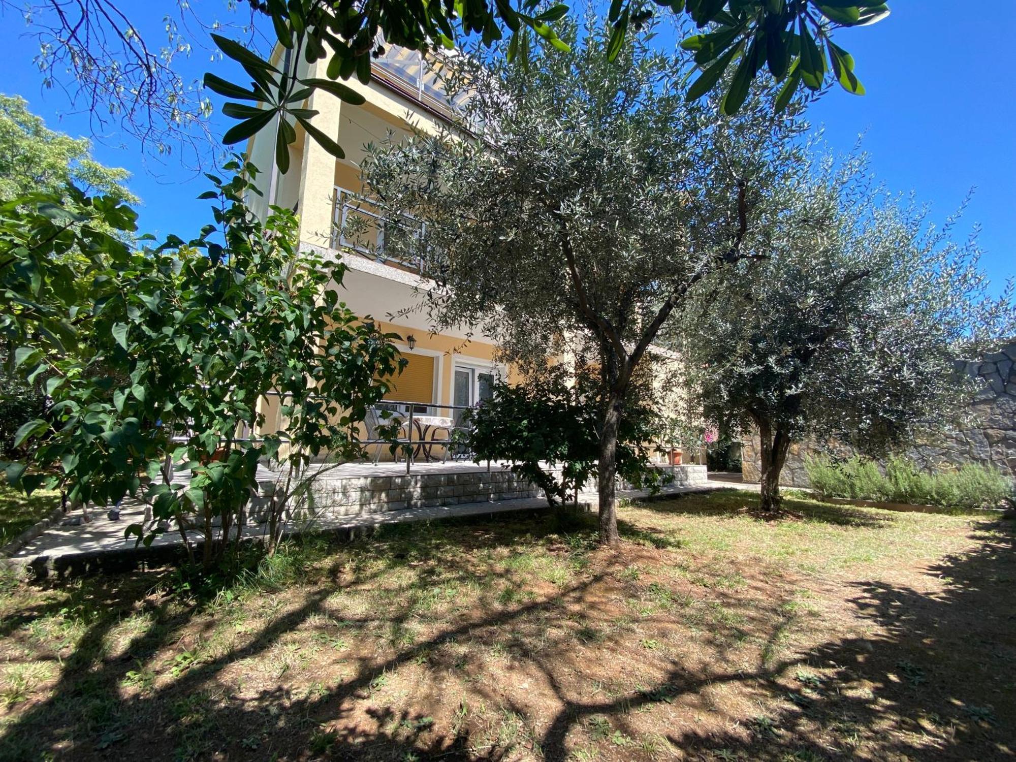 Apartments Topic & Krk Central Location Krk Town Dış mekan fotoğraf