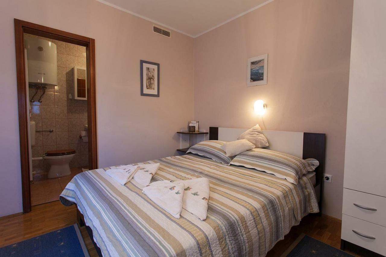 Apartments Topic & Krk Central Location Krk Town Dış mekan fotoğraf